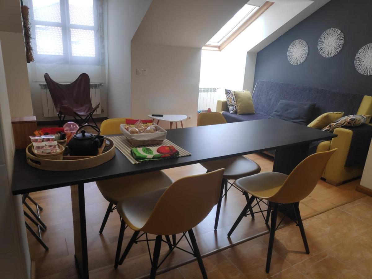 Apartamento Irene Centrico Con Wifi Y Parking Coche Tamano Medio Cangas De Onis Bagian luar foto