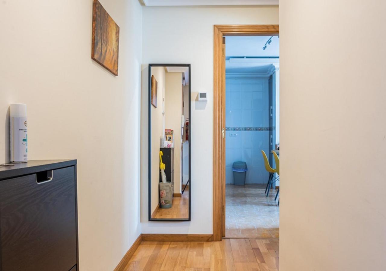 Apartamento Irene Centrico Con Wifi Y Parking Coche Tamano Medio Cangas De Onis Bagian luar foto