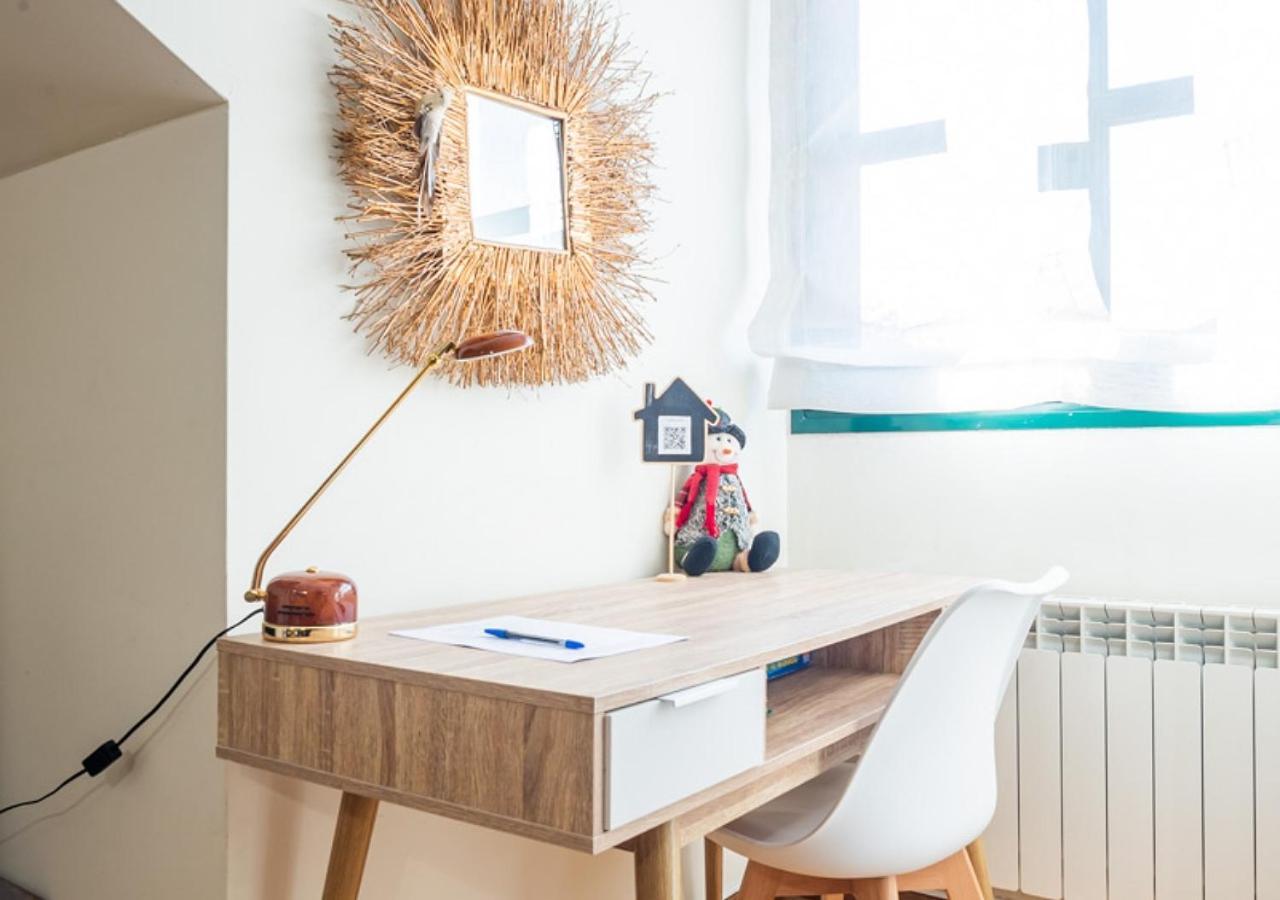 Apartamento Irene Centrico Con Wifi Y Parking Coche Tamano Medio Cangas De Onis Bagian luar foto